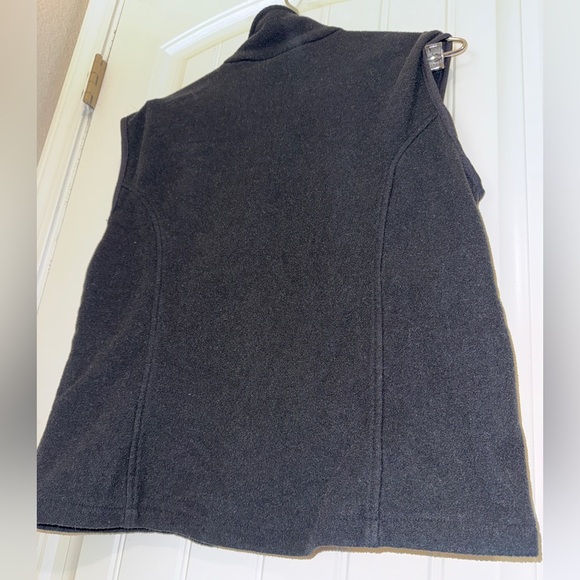 The North Face Charcoal Gray Vest - Picture 9 of 16